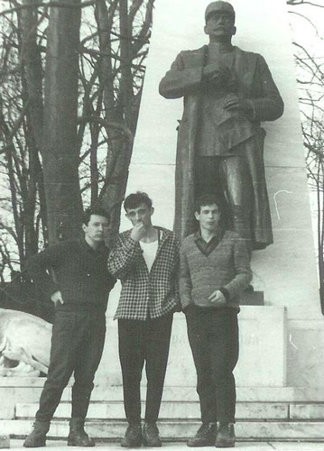 jean_radu_unidentified_statue.JPG
